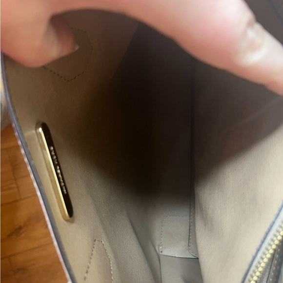 Baby pink, Michael Kors satchel with gold features. - Picture 4 of 7